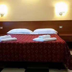 Incantoromano Alojamento de Acomodação e Pequeno-almoço Roma